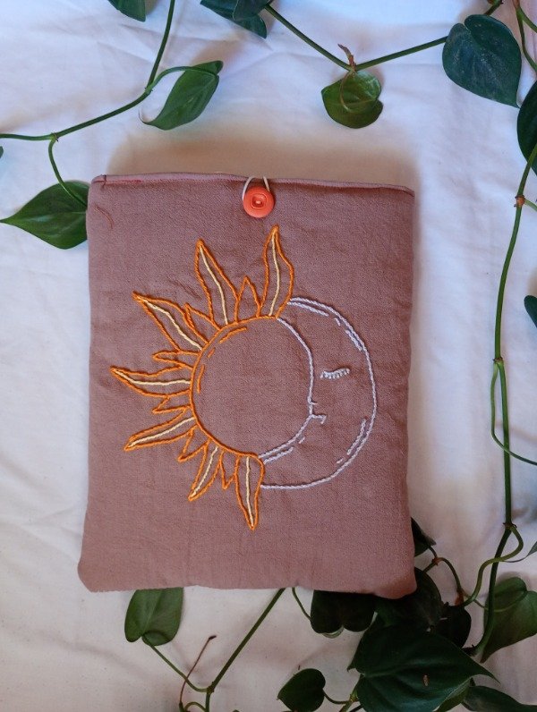 Producto - Funda para libros- Sol y luna