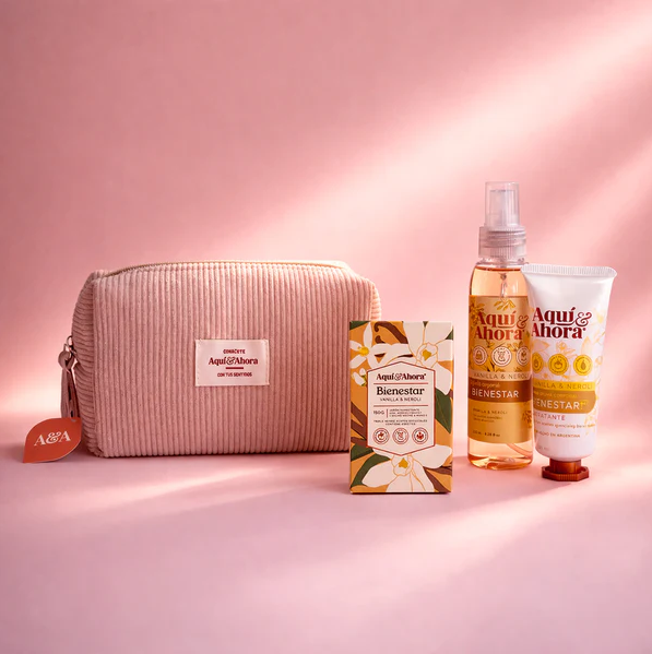 Producto - Set neceser Corderoy con body splash crema de manos y jabon - 2