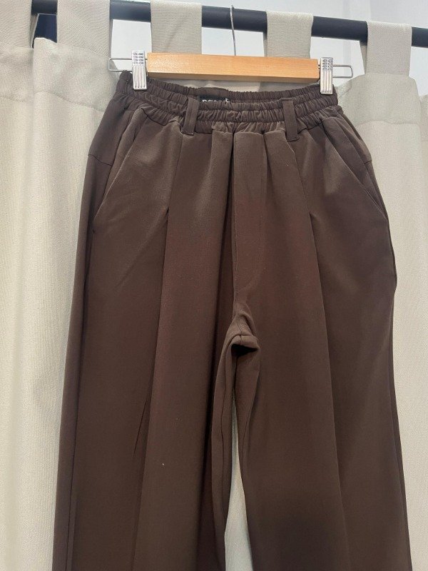 Producto - Pantalón sastrero pinzado- Negro y choco