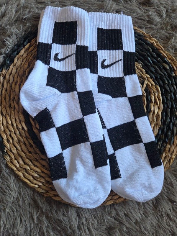 Producto - Medias 3/4 de algodon Nike cuadrille