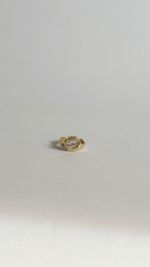 Producto - Anillo único dorado - 0