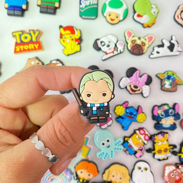 Producto - PINS CROCS DRACO MALFOY