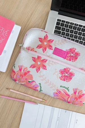 Producto - Funda notebook mediana bala coral 13,3 pulgadas