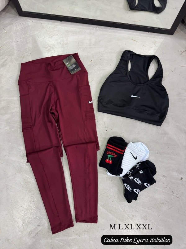 Producto - CALZA NIKE CON BOLSILLOS (UNIDAD) - 16