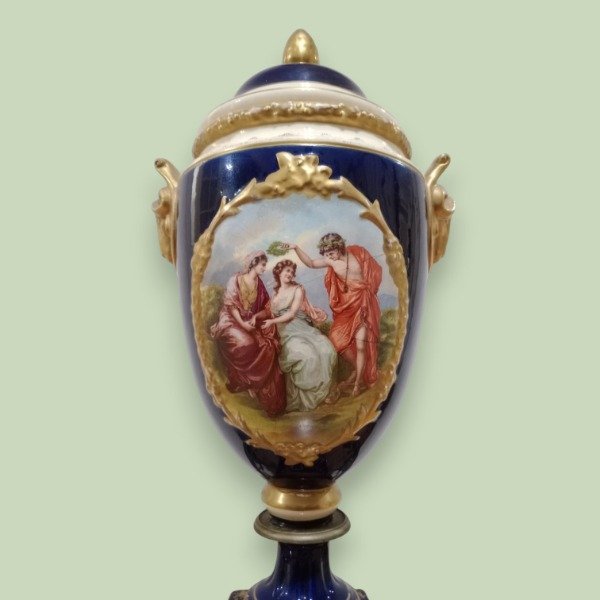 Producto - Conjunto de 3 Piezas de Porcelana de Estilo Sevres, Azul Cobalto y Oro - 3