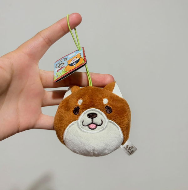 Producto - Llavero Shiba con etiqueta