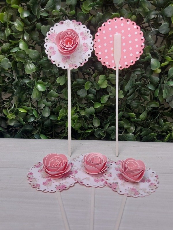 Producto - Topper de cartulina con flor, tamaño chico. Paquete x5 toppers.