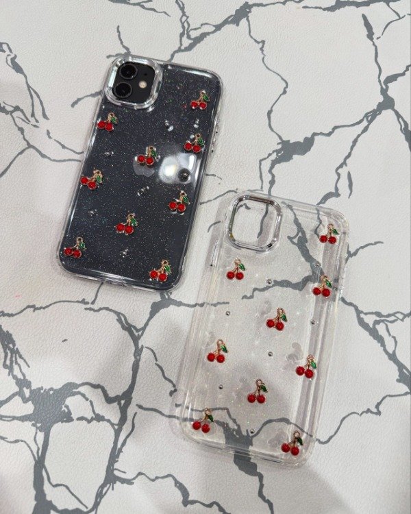 Producto - case cherry iph 16 pro