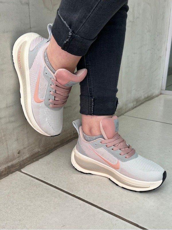 Producto - NIKE ZOOM (Gris/Rosa)