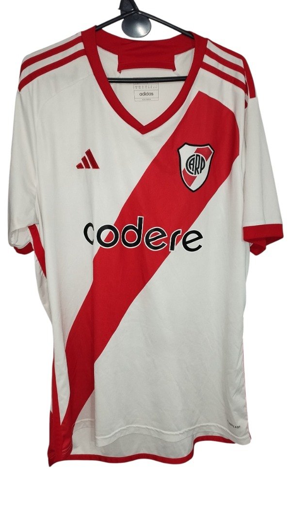 Producto - Camiseta River Plate titular 23 24