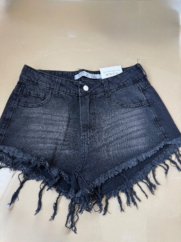 Producto - short venecia negro