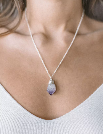 Producto - COLLAR AMATISTA EN BRUTO