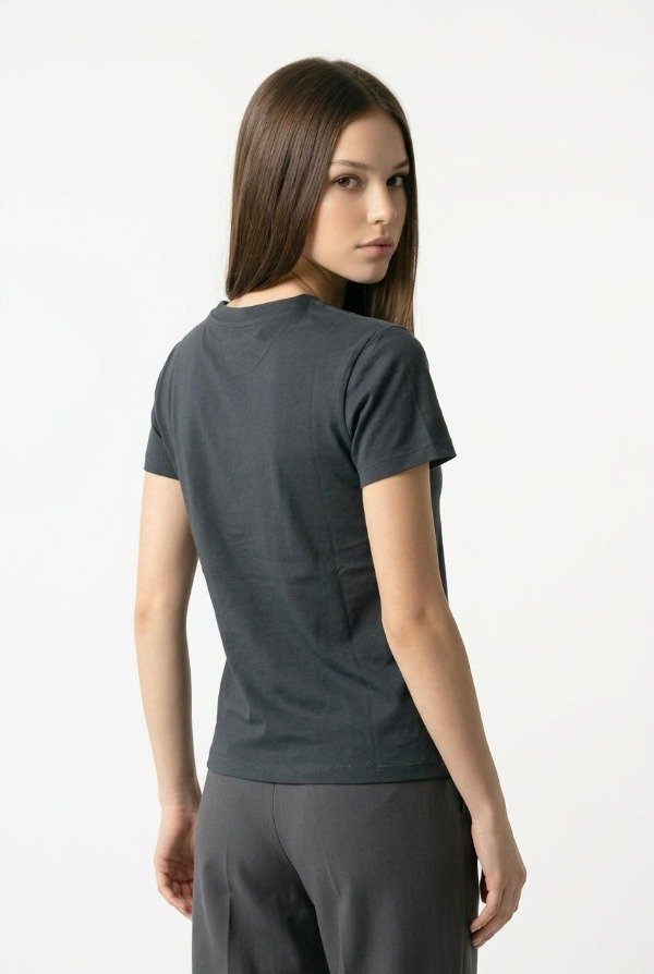 Producto - REMERA  ROXY OCEAN ROAD ART NEGRO - 1