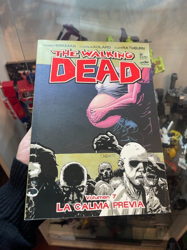 Producto - THE WALKING DEAD OVNI #7 LA CALMA PREVIA