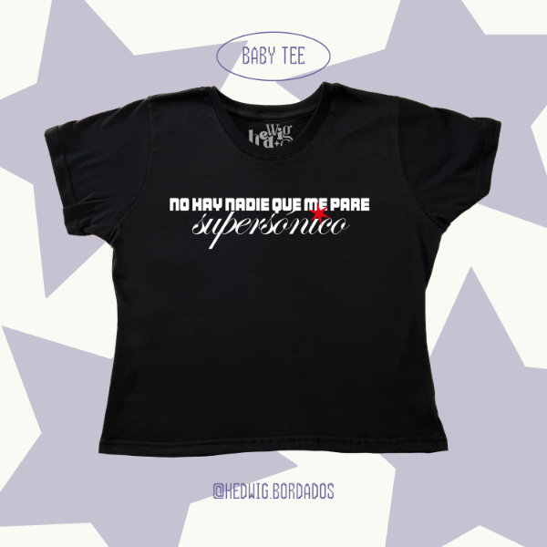 Producto - Baby Tee "Supersonico CA7RIEL Y PACO"