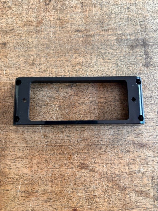 Producto - Marco para Minihumbucker espesor 13 mm Negro por unidad