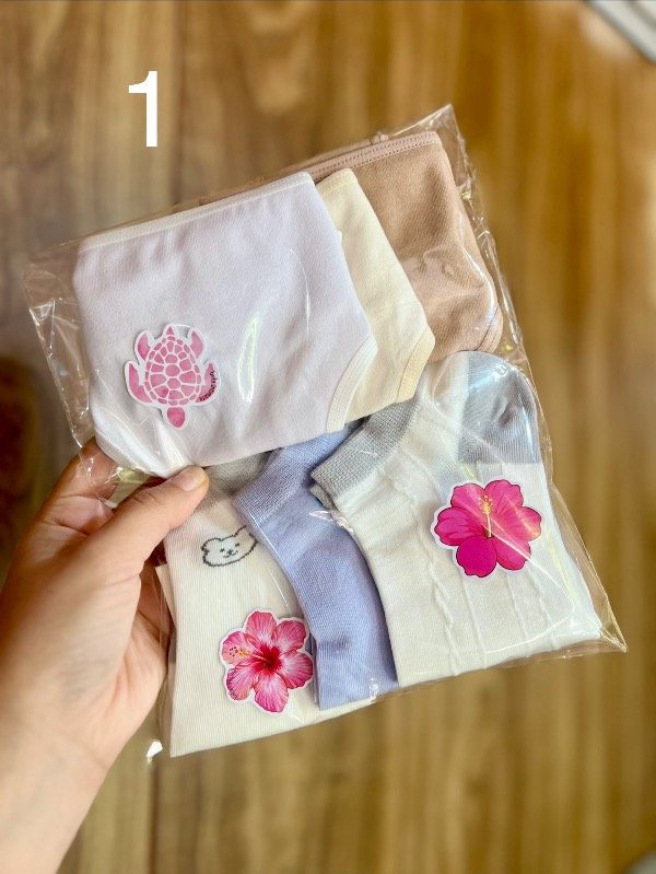 Producto - Pack de 3 less TALLE S + 3 soquetes