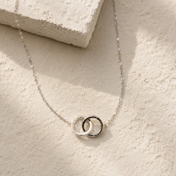 Producto - Collar entrelazado AB