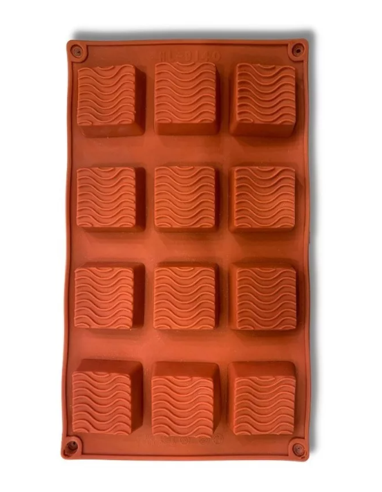Producto - Molde cuadrados con ondas x12 (W)