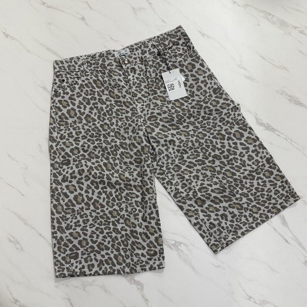 Producto - Bermuda print claro