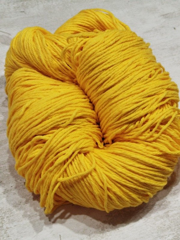 Producto - 0058 AMARILLO FUERTE (MINNIONS) ALGODON 8/6