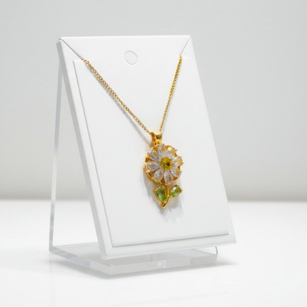 Producto - Collar acero con hermoso dije flor dorada