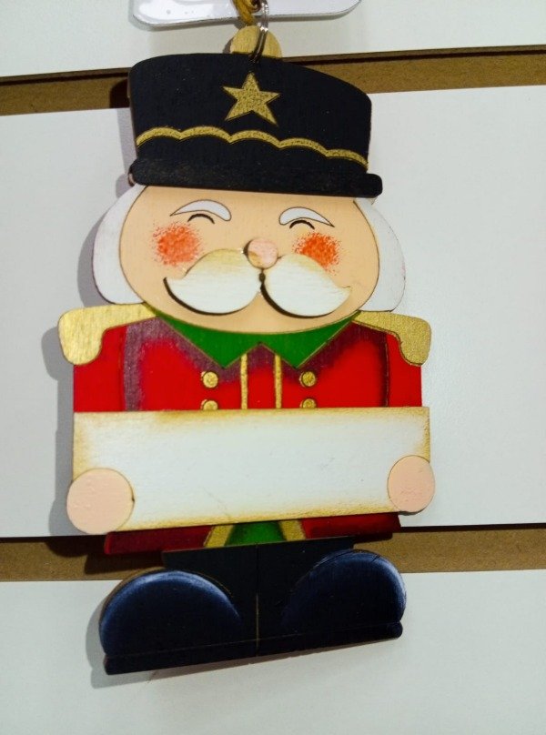 Producto - Cascanueces colgable