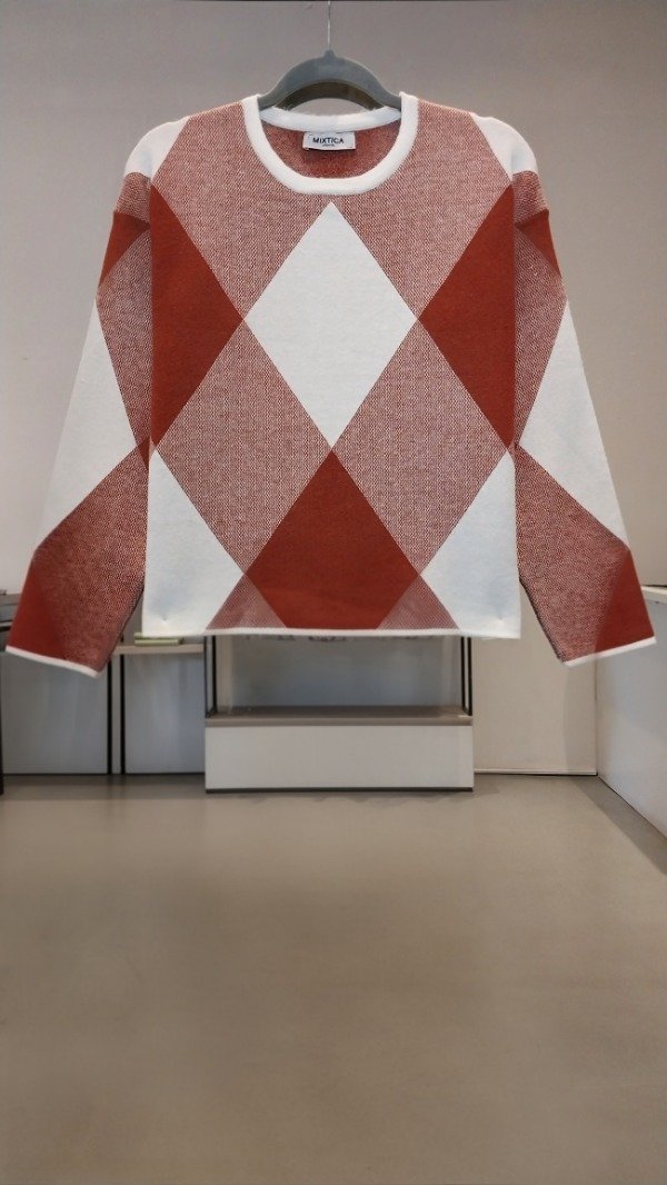 Producto - Sweater con rombo Chiara