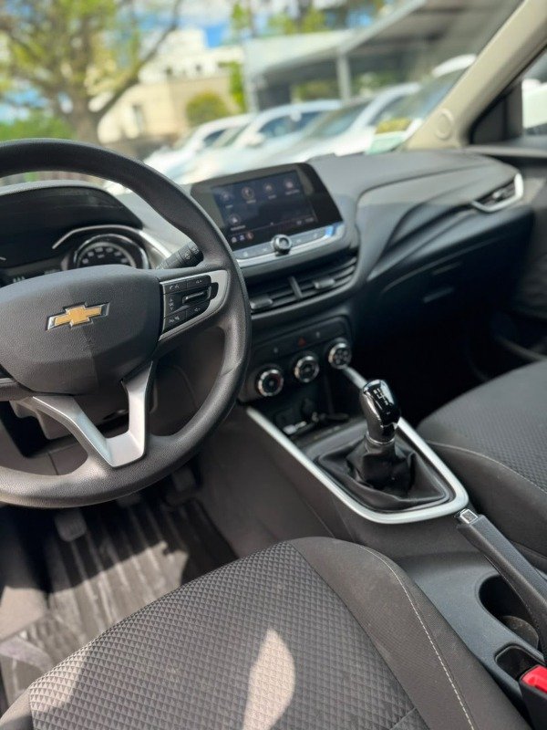 Producto - Chevrolet Onix 1.2 Tech MT 2020 - 8