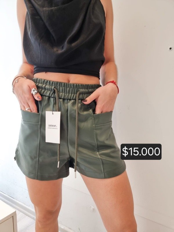 Producto - SHORT ENGOMADO VERDE