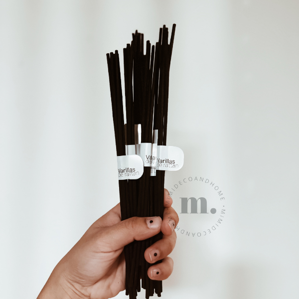 Producto - Varillas de Rattan negras