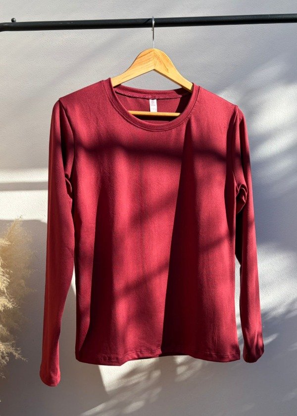 Producto - Camiseta modal bordo