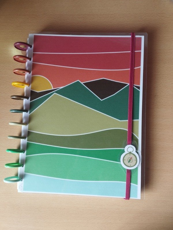 Producto - Cuaderno Montaña A4