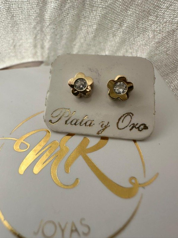 Producto - flor con cubic