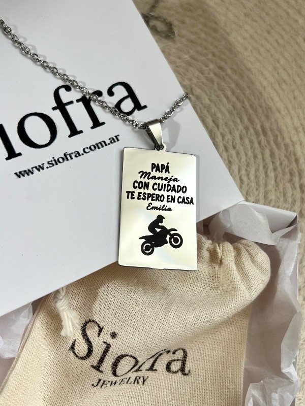 Producto - Collar maneja con cuidado Personalizado