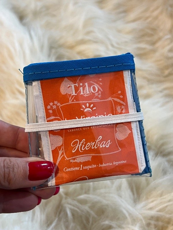 Producto - Porta te con elástico CELESTE