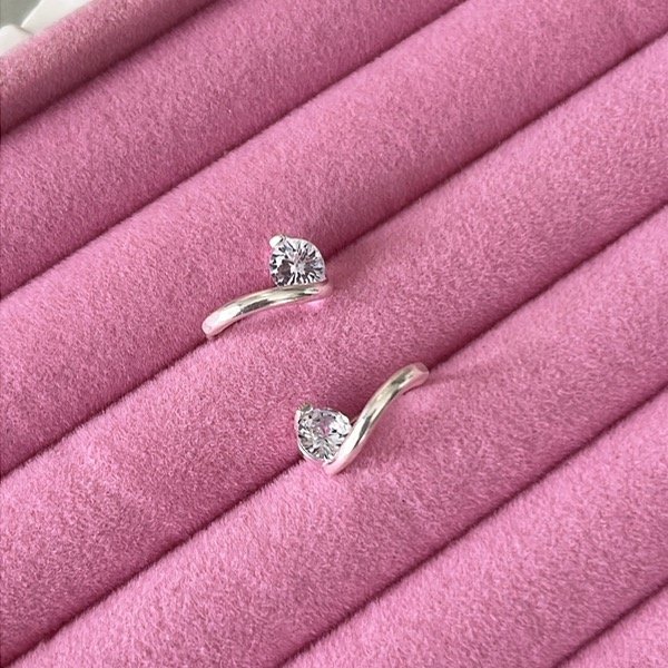 Producto - Aros Huggies Cubic ondeado Plata 900