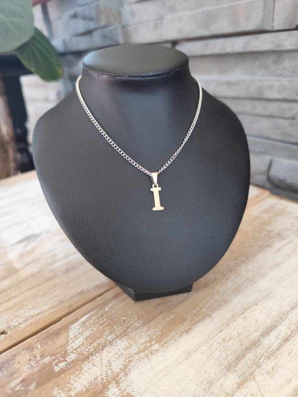 Producto - Collar inicial I. Acero quirúrgico