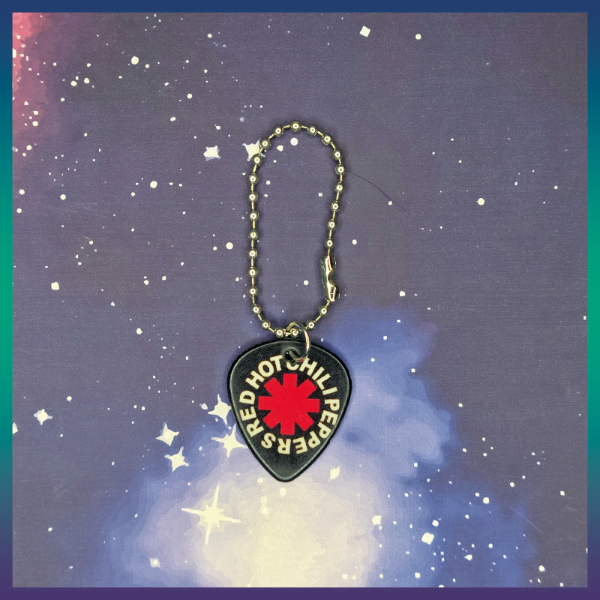 Producto - Púa Personalizada con Llavero Bolitas