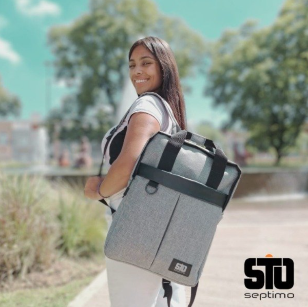 Producto - MOCHILA PORTA NOTEBOOK GYPSON GRIS