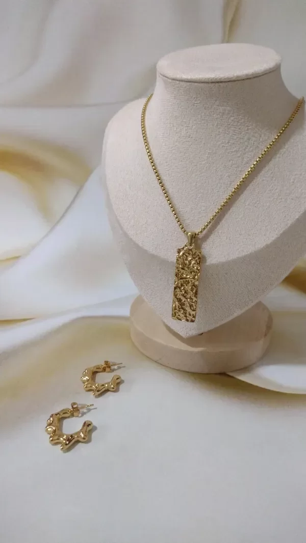 Producto - COLLAR GOLD AD