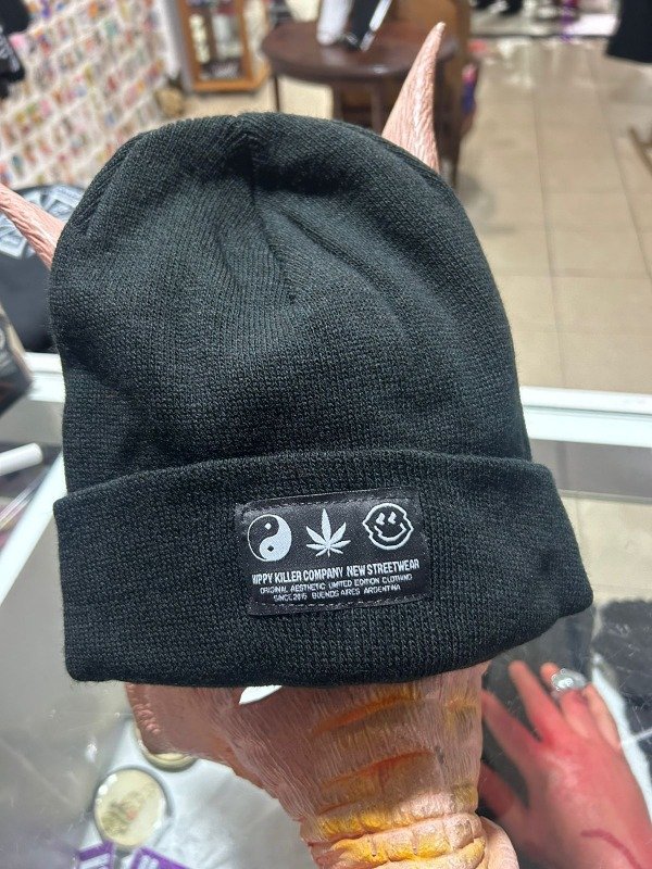 Producto - gorro de lana yin yan