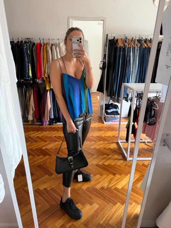 Producto - Remera Zara 81 - 0