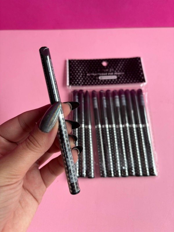 Producto - Delineador Retráctil Negro