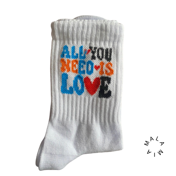 Producto - ALL YOU NEED IS LOVE