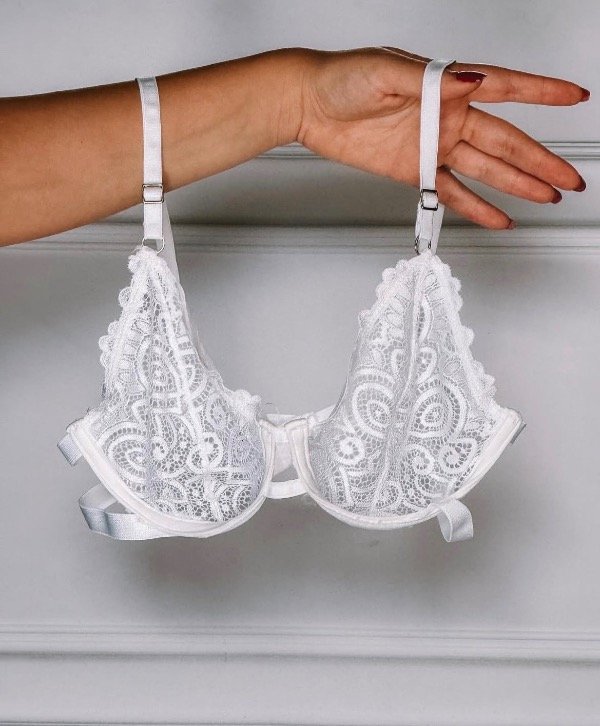 Conjunto venus negro/rojo nude/blanco — imagen 7