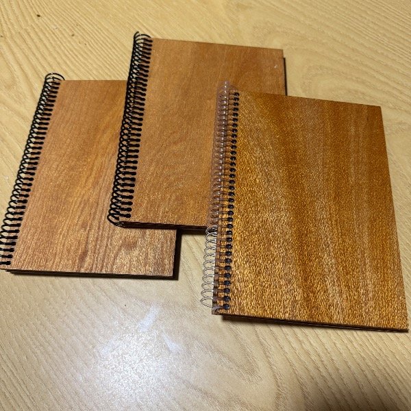 Producto - 3 Cuadernos con Tapa De Madera!