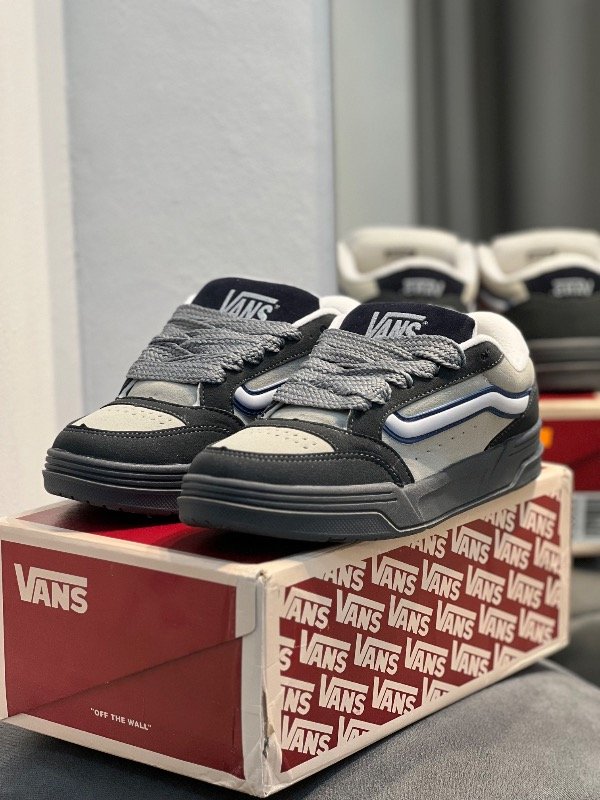 Producto - VANS HYLANE GRAFITE - 1