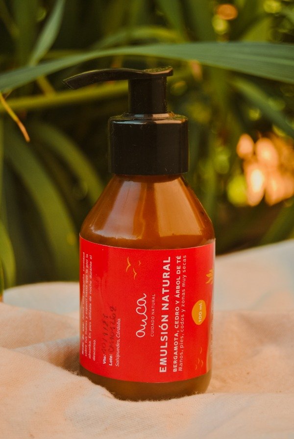 Producto - Emulsión manos, pies y zonas secas Bergamota, Cedro y Árbol de Té