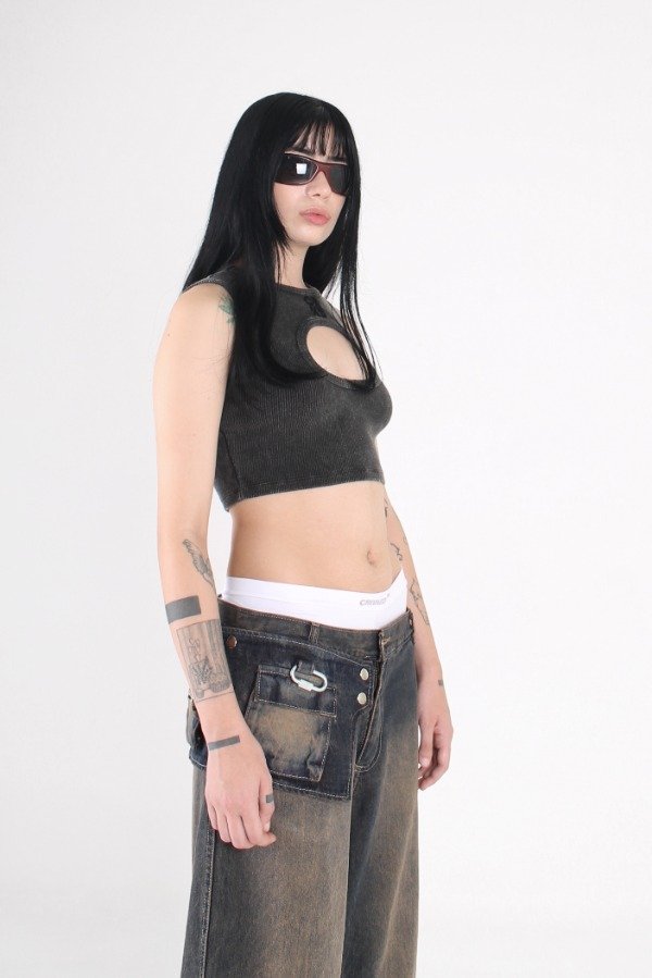 Producto - Top "Fuera" 01